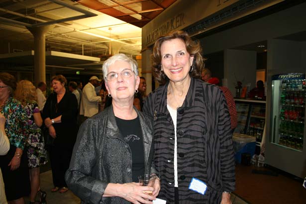 Linda Bly, Cathie Matthews