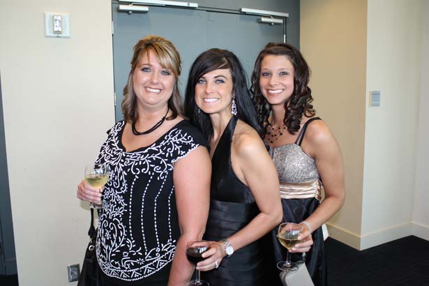 Amanda Barnes, Nikki Lacefield, Brittney Clark