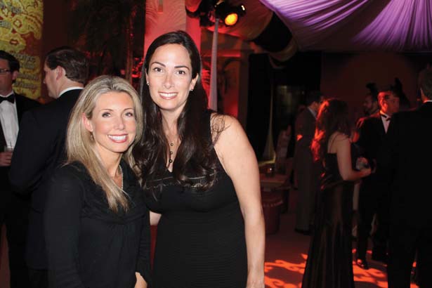 Caroline Lasiter, Ashley Dickinson