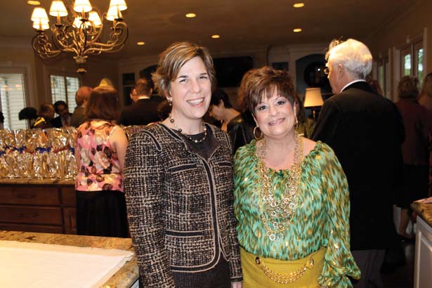 Christina Littlejohn, Kelli Wilson