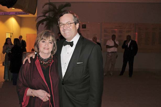 Kaki Hockersmith, Warren Stephens