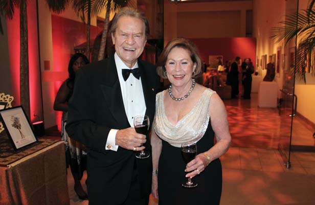 Steve Stephens, Belinda Shults