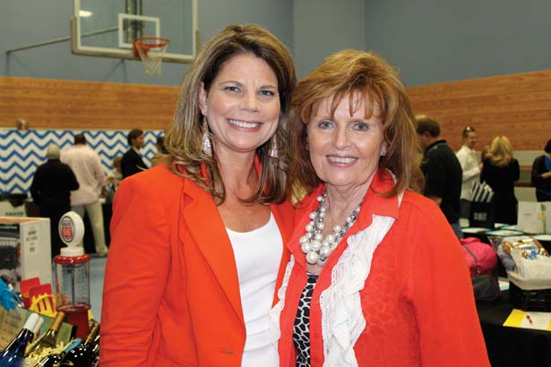 Tracy Short, Nita Pilkington