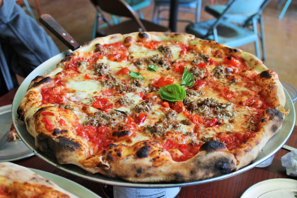 The Dish: Pizza at DeLuca's Pizzeria Napoletana - Little Rock Soirée