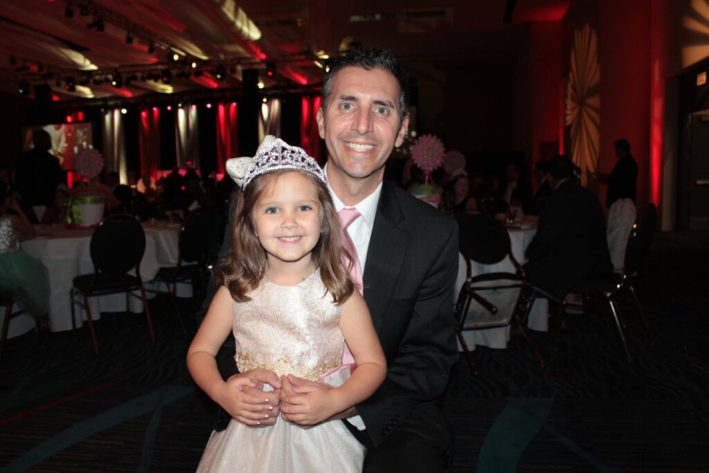 Hattie Solomon, Ryan Solomon