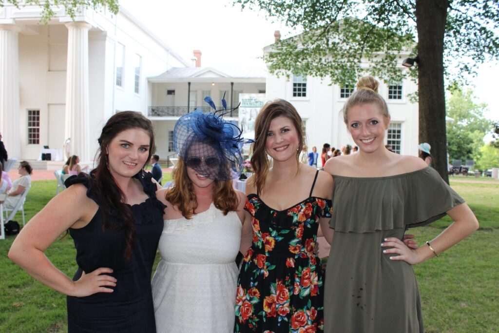 Camille Neemann, Melissa Hollowell, Meagan Davis, Candace Taylor