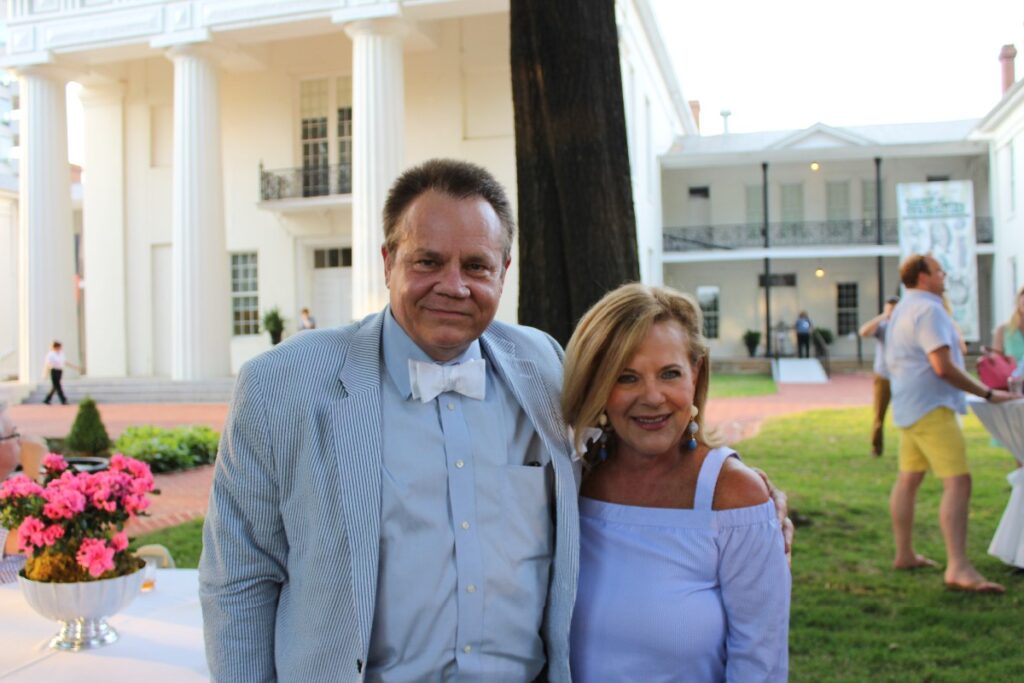 Chris Aimes, Dawn Hartmann