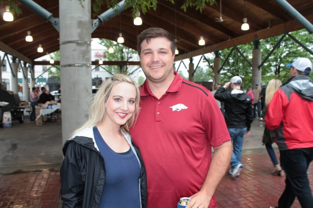 Juli Gates, Connor Olsen