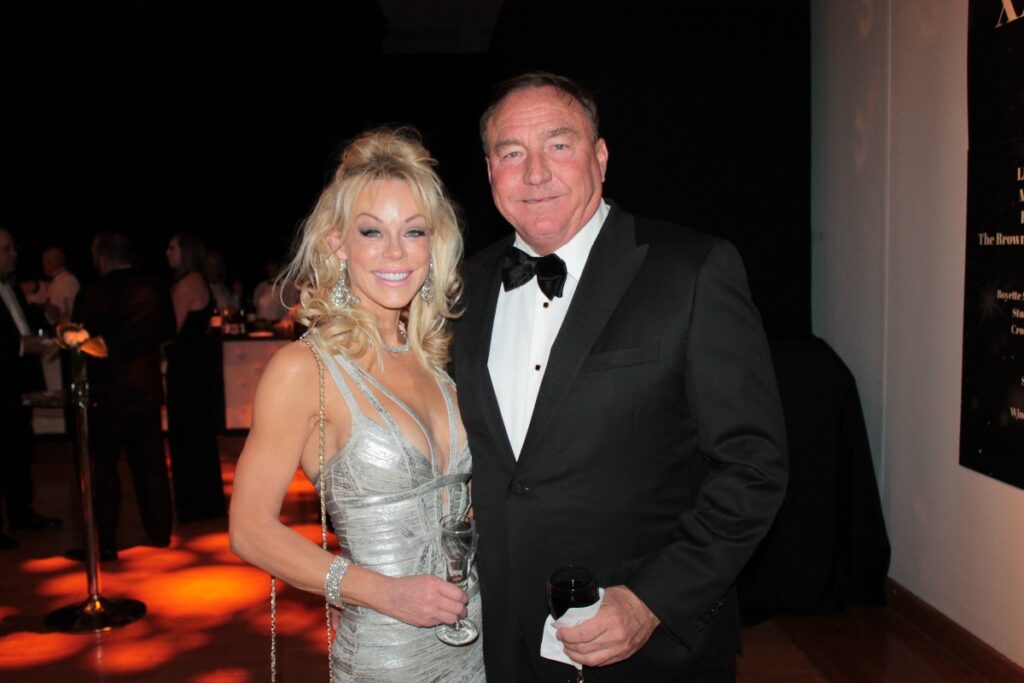 Melissa Young, Walter Hixson