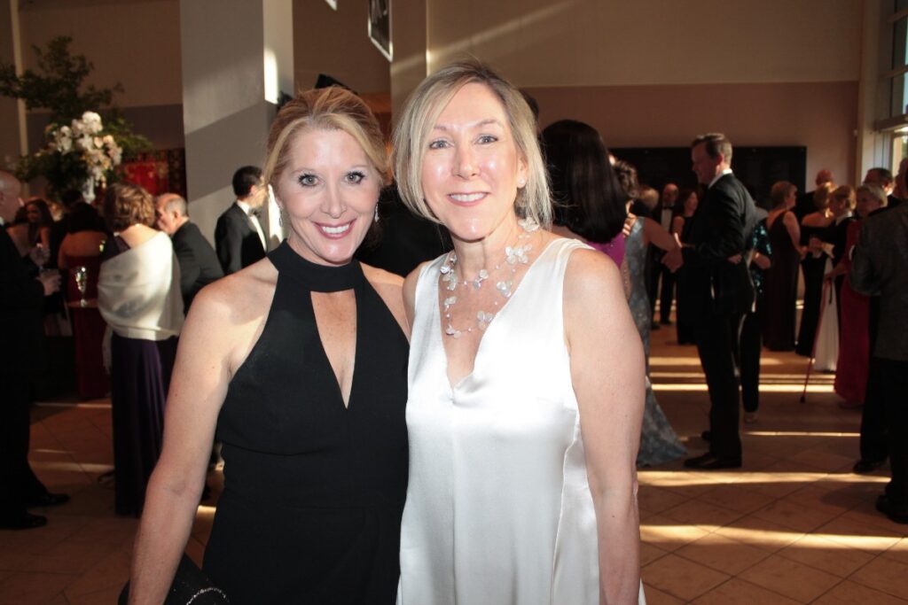 Tina Worley, Rebecca Kane