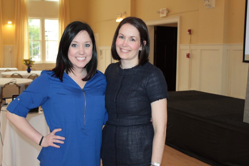 Whitney Homan, Kristen Moyers