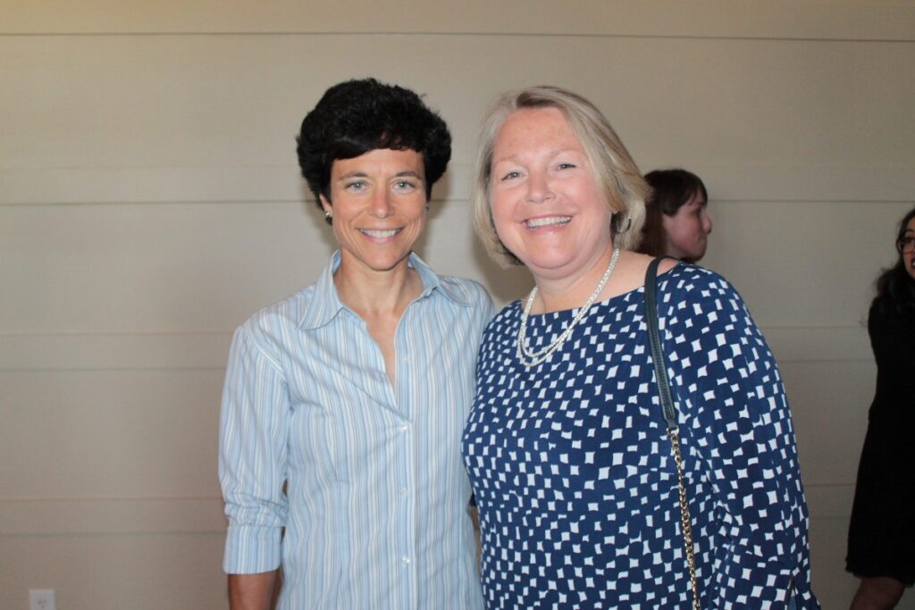 Barbara Mariani, Tippi McCullough