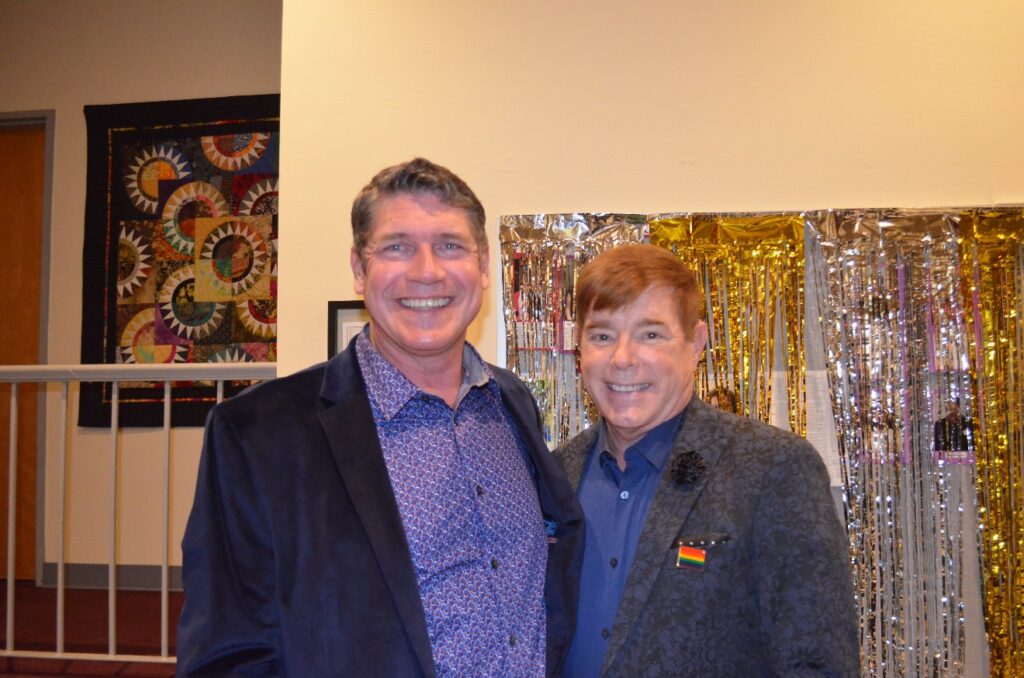 Justin Pike, Danette Scott Perry