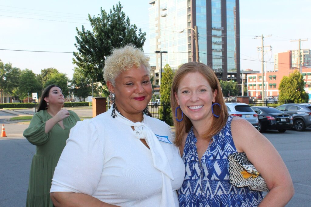 Carolynn Berry, Dove Dockery