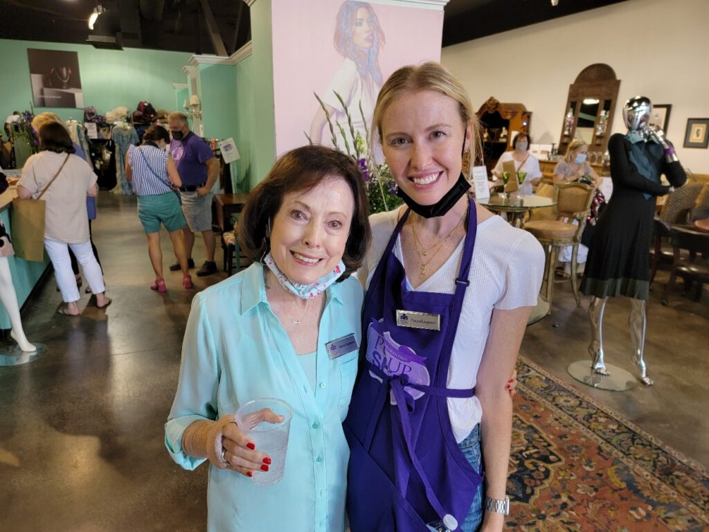 Gloria Redmond, Erin Tvedten
