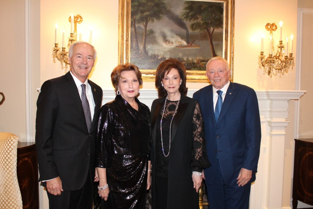Governor Asa Hutchinson and First Lady Susuan Hutchinson, Gene and Jerry Jones
