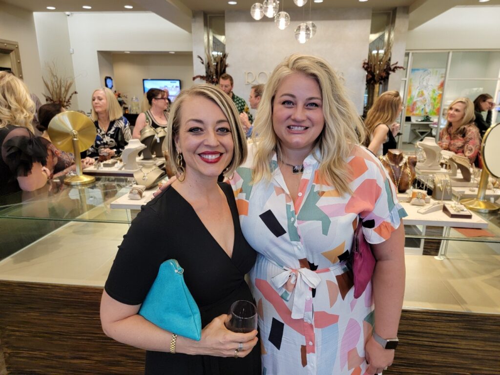 Kimberly Prescott, Amanda Elbert