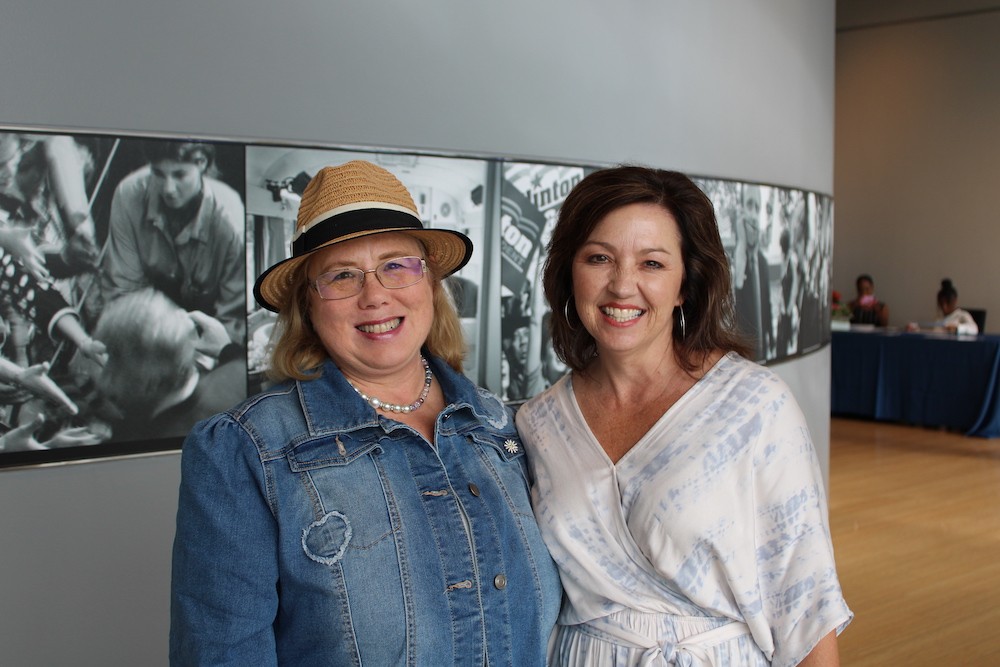 Karen Greenlee, Lori Passmore