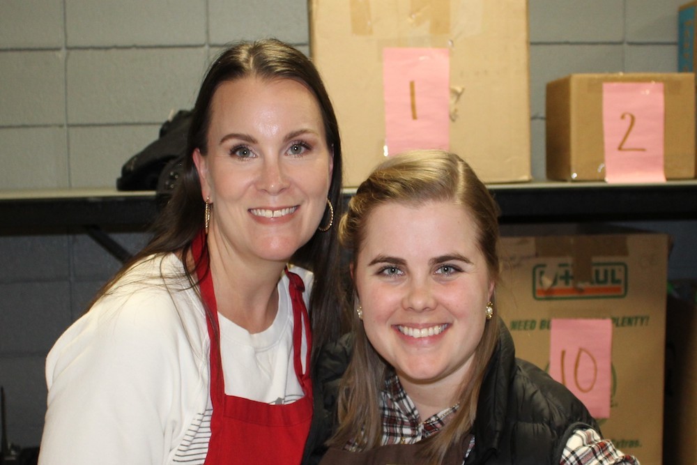 Erin Russell, Samantha Nutter